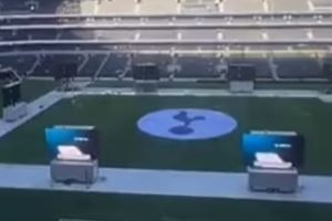 热刺球迷不满俱乐部提供球场收费观看欧联杯决赛：看起来很糟糕！