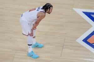 0-2落后！布伦森寄语球迷：我们必须继续战斗 展望第三场比赛