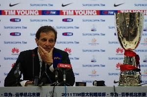 高开低走！囧叔首次执教米兰：首赛季拿意甲，最后一赛季中途下课
