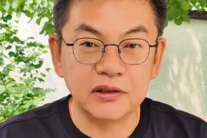 苏群：尼克斯G6只要正常发挥自己的强度和进攻 没准就会有抢七